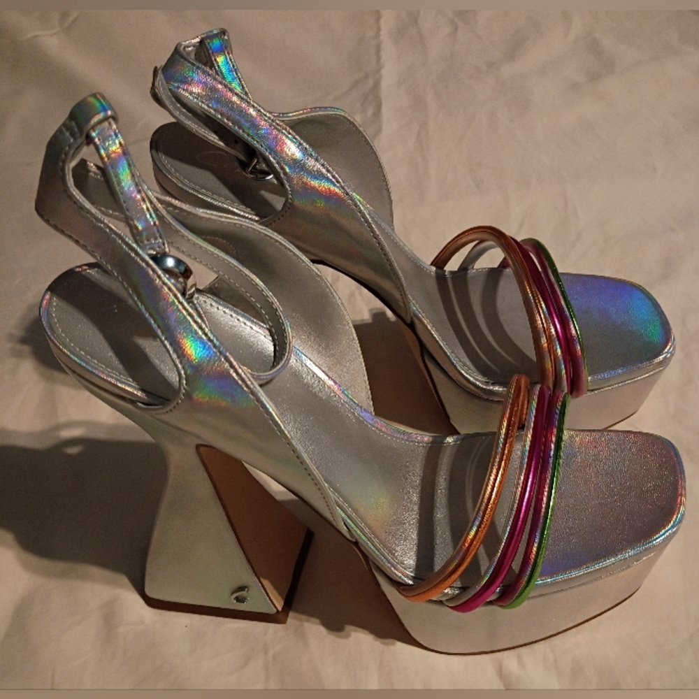 New & Unused Sam Edelman Circus NY Alana Women's Platform Sandals - Size 8.5